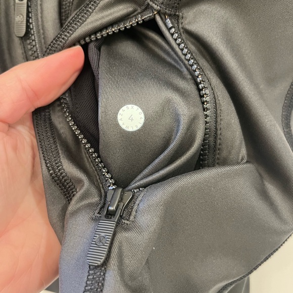 Black lululemon zip up - Picture 4 of 5